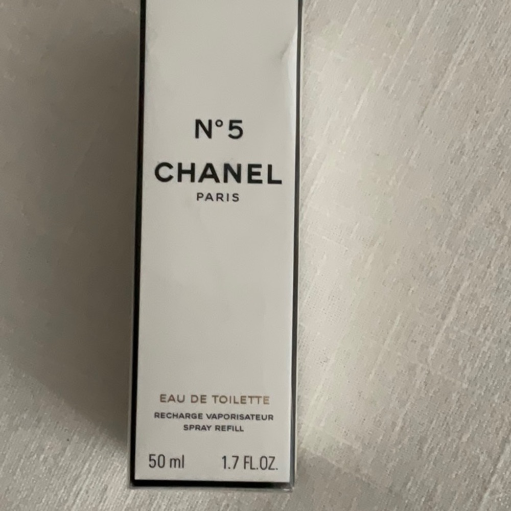 Never opened Chanel no 5 toilette spray refill
